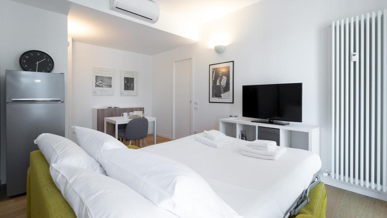 Italianway - Caterina Da Forli 6 Apartment Милано Екстериор снимка