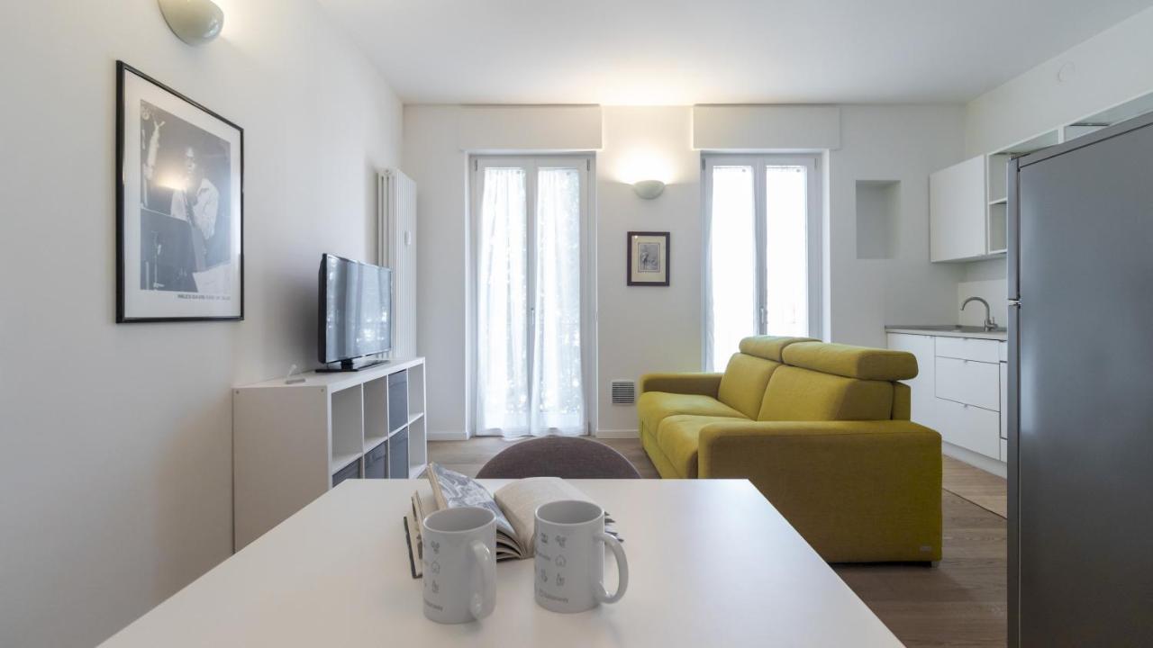 Italianway - Caterina Da Forli 6 Apartment Милано Екстериор снимка